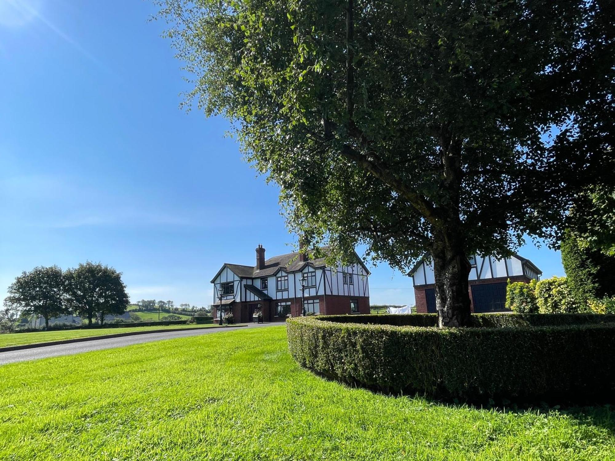 Greenfields Country House Latton Zewnętrze zdjęcie